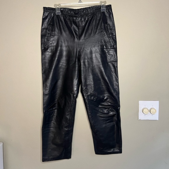 Vintage 90’s Pull on 100% Leather Pants - Picture 1 of 12